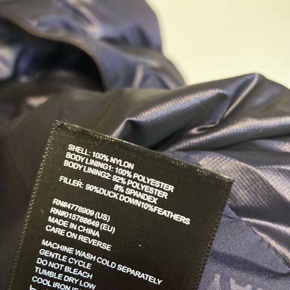 Orolay Metallic Shiny Navy Puffer Vest - Picture 7 of 8